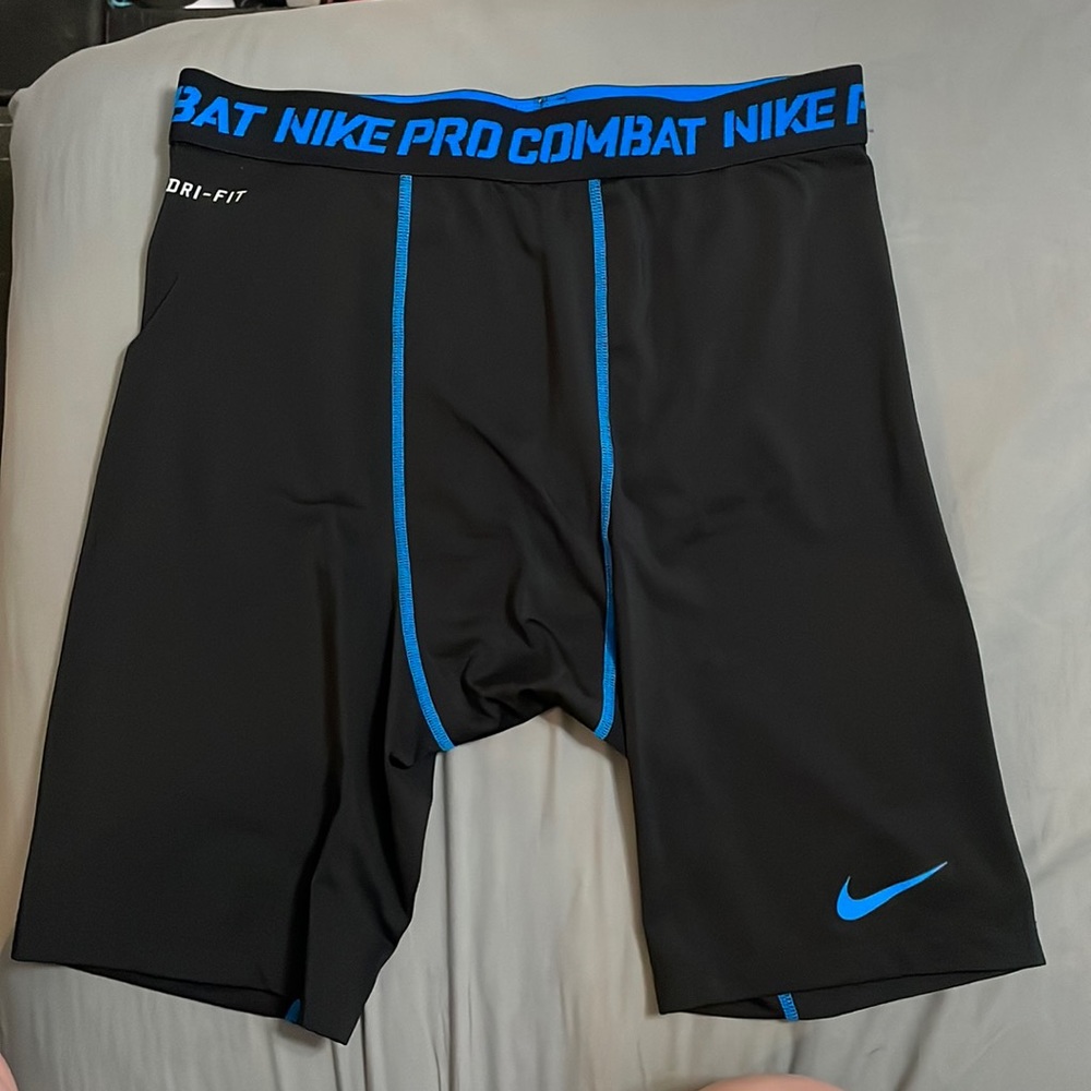 Mens Nike Compression Shorts